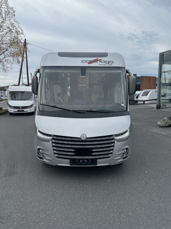 Carthago chic s-plus I 64 XL mercedes 6.7t - Image 9