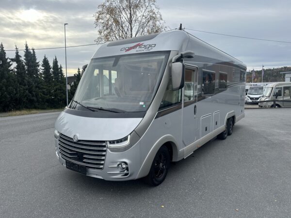 Carthago chic s-plus I 64 XL mercedes 6.7t