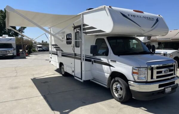 COACHMEN FREELANDER 22XG - Image 2