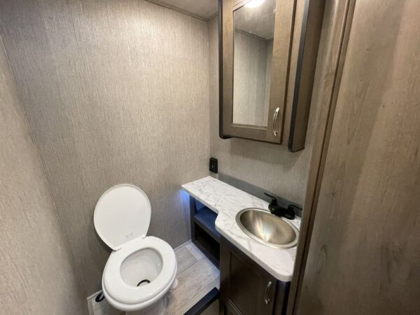 NEXUS TRIUMPH 31T - Image 3