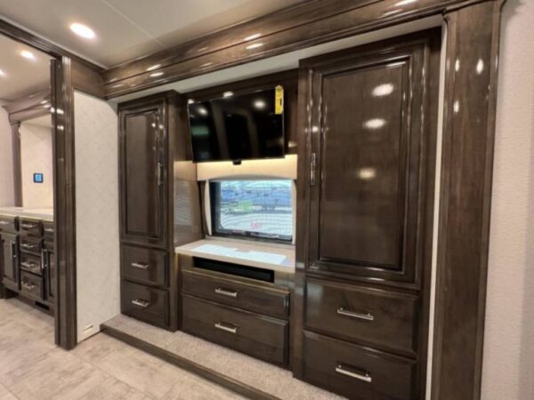 ENTEGRA ANTHEM 44D - Image 6