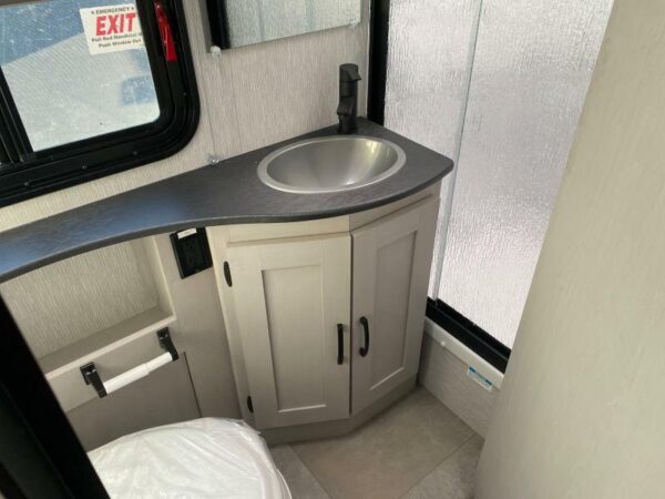COACHMEN FREELANDER 29KB - Image 5