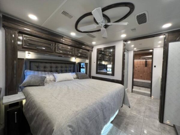 ENTEGRA ANTHEM 44D - Image 5