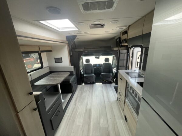 2024 Forest River FORESTER 3011DSF - Image 6