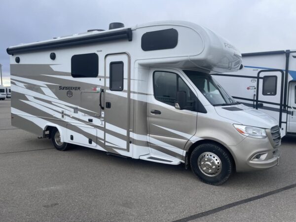 2024 Forest River SUNSEEKER 2400B