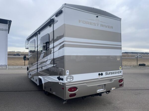 2024 Forest River SUNSEEKER 2400B - Image 14